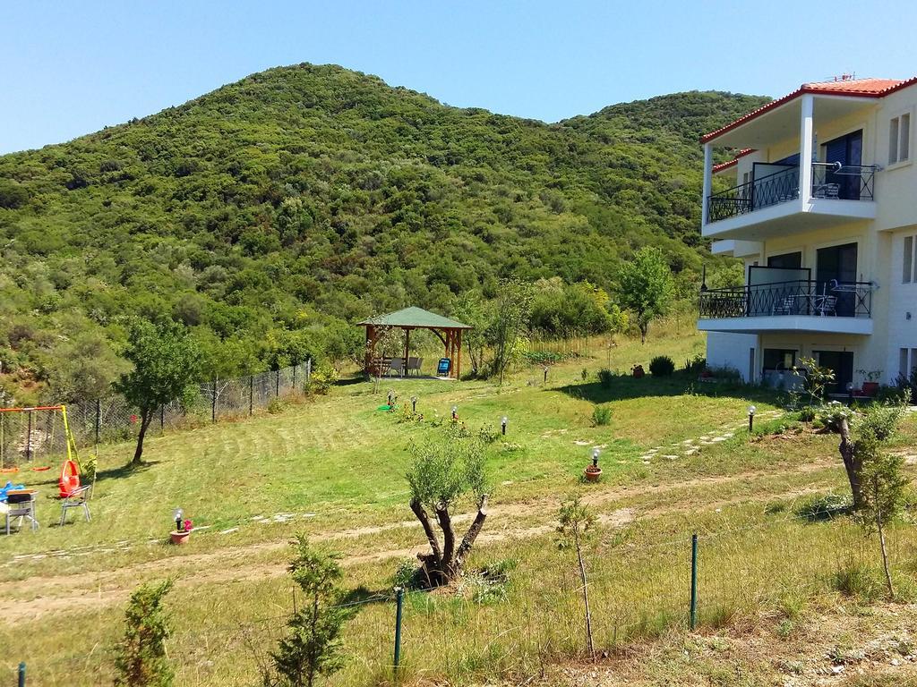 Ferienwohnung Platania House Sarti Exterior foto